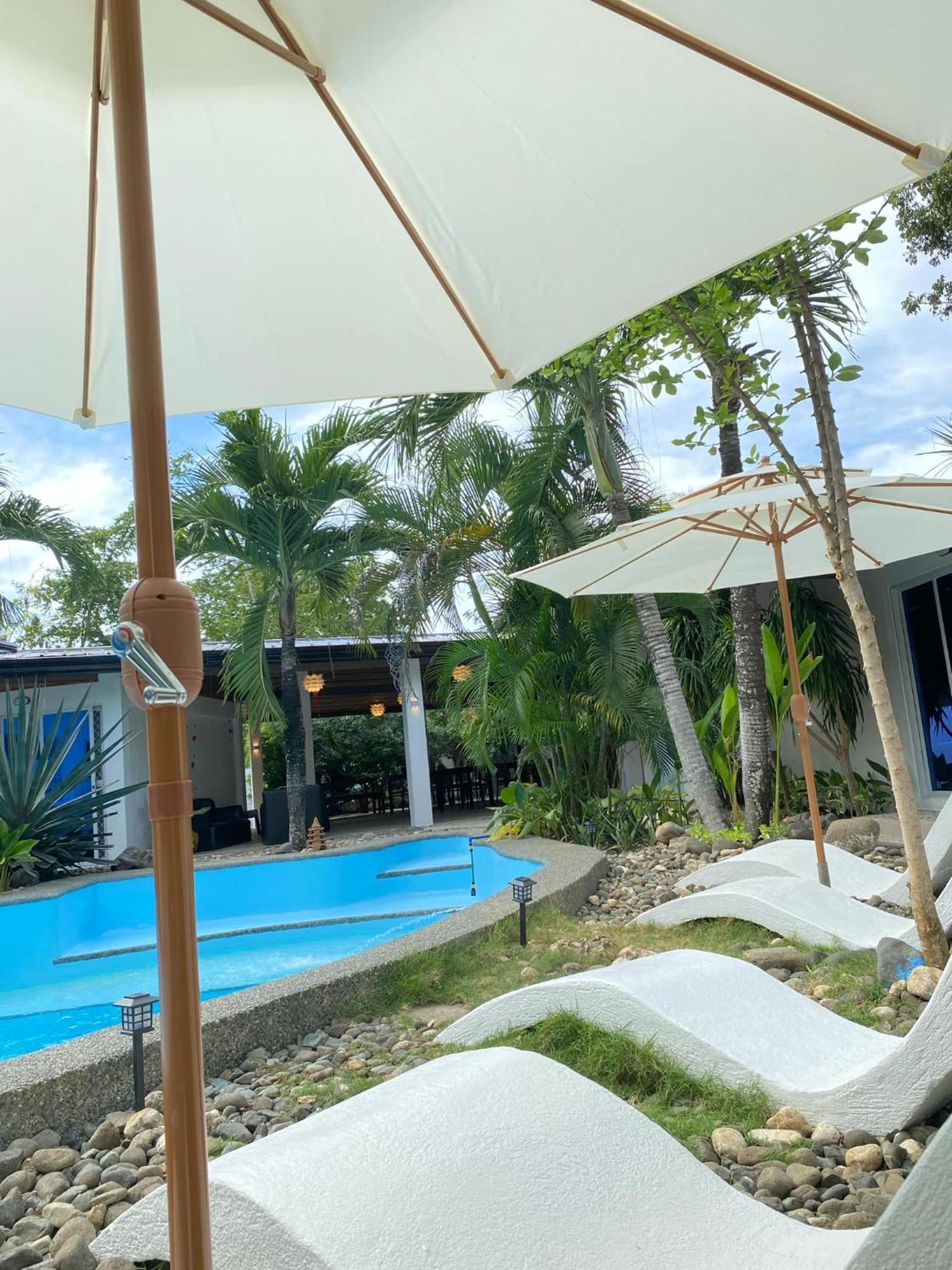 Oceanlife Explorers Resort Siquijor Exterior photo